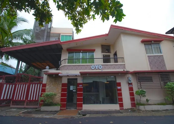 Vaccinated Staff-oyo 655 Mambaling Hotel Cebu